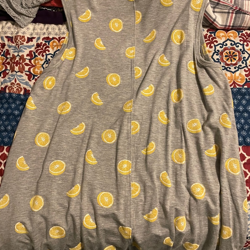Tank top - Picture 3 of 3